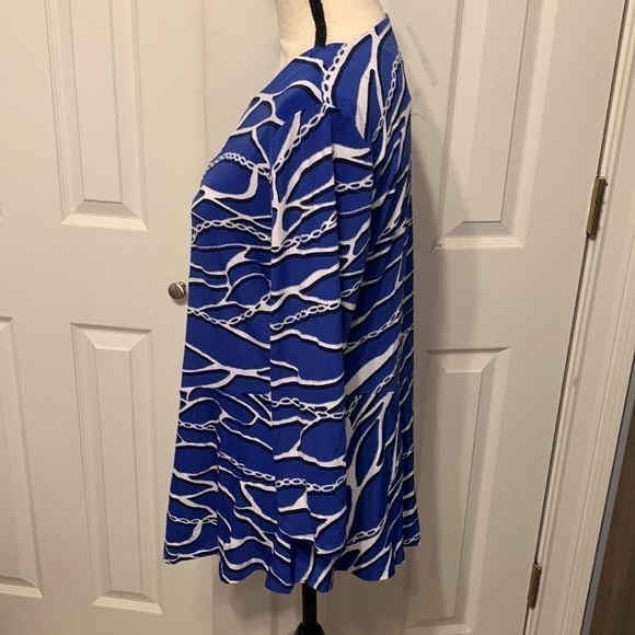 JM Collection Chain Print Tunic - Picture 5 of 9